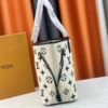 Louis Vuitton Neverfull MM Monogram Giant Black On Beige 12.2 Inches M22838
