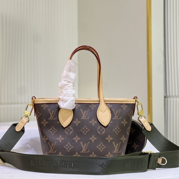 Louis Vuitton Neverfull BB Monogram Brown 9.4 Inches M46705
