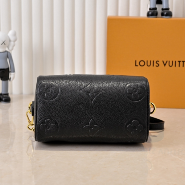 Louis Vuitton Speedy Bandouilière 20 Black 8.1 Inches M58953