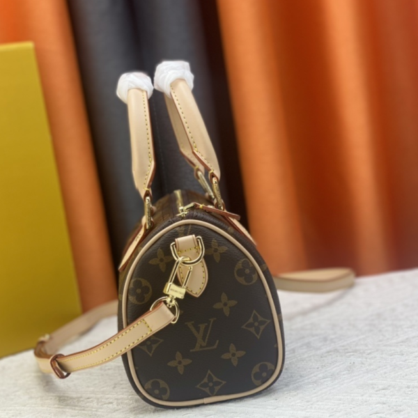 240 Louis Vuitton Speedy Bandouilière 20 Brown 8.1 Inches M46234