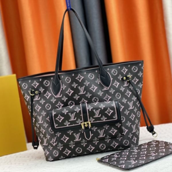 Louis Vuitton Neverfull MM Monogram Empreinte With Pouch Pocket Black 12.2 Inches M20921