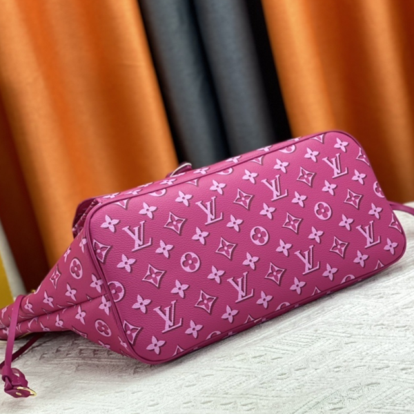 Louis Vuitton Neverfull MM Monogram Empreinte With Pouch Pocket Pink 12.2 Inches M20921