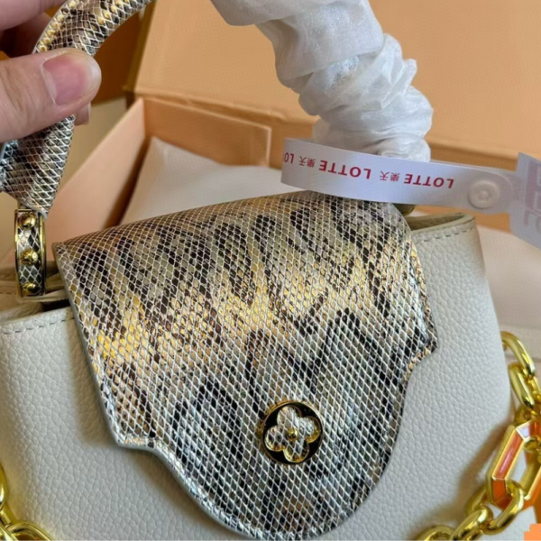 Louis Vuitton Capucines Nano White 7.9 Inches