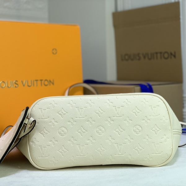Louis Vuitton Neverfull MM Monogram Empreinte  Beige 12.2 Inches N50047