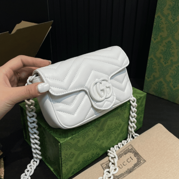 Gucci Gg Marmont Mini Chain Shoulder Bag White 6.3 Inches