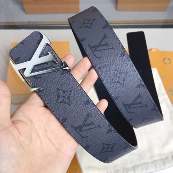 Louis Vuitton Reversible Lv Belt Monogram Eclipse Lv Belt M0450V