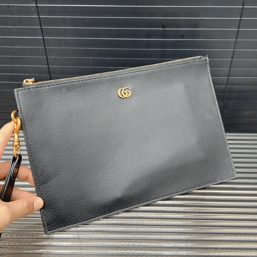 Gucci Gg Clutch Bag Black 11.4 Inches
