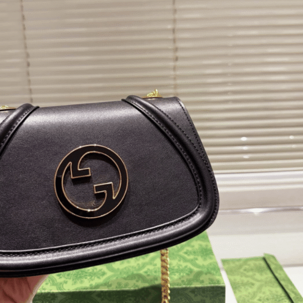 Gucci Blondie Small Shoulder Bag Black 8.7 Inches ‎815715 AAEEX1000