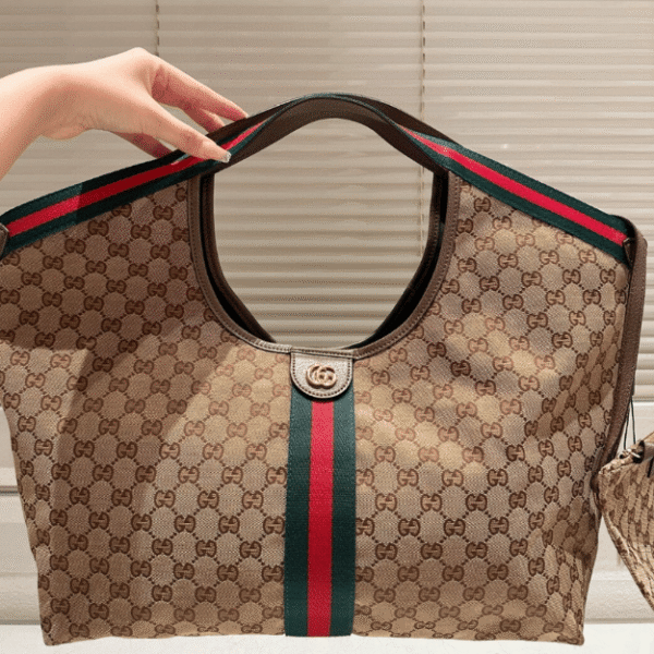 3-222 Gucci Giglio Large Tote Bag Gg Canvas 16.5 Inches 853971 FAFFP 2547