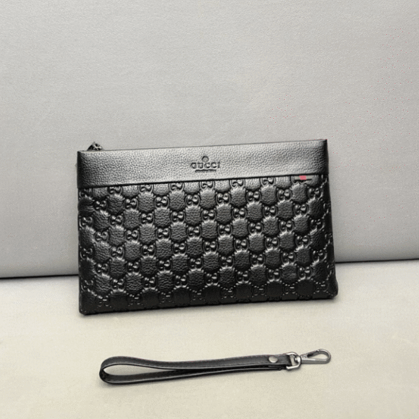 Gucci Microguccissima Clutch Black 10.6 Inches