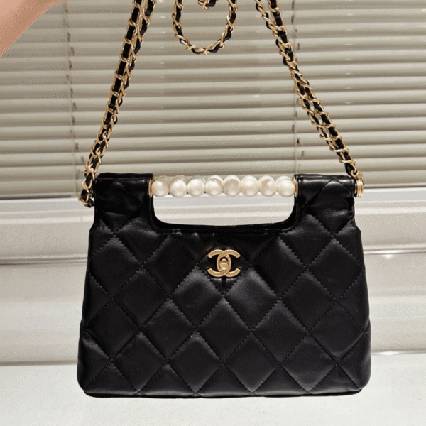 3-245 Chanel Small Tote Shini Pearls Gold-Tone Metal Black 9.1 Inches