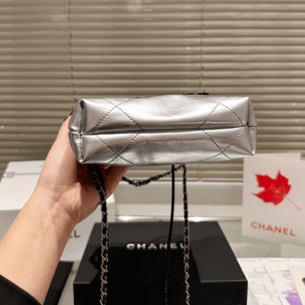 3-251 Chanel 22 Mini Drawstring Bucket Bag Ombere 7.9 Inches