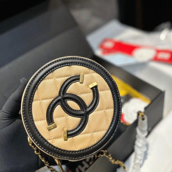 Chanel Round Coin Purse/Flap Bag Beige/Black 5.5 Inches