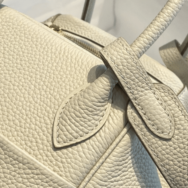 Hermès Lindy 26 Bag White/Off-White 10.2 Inches