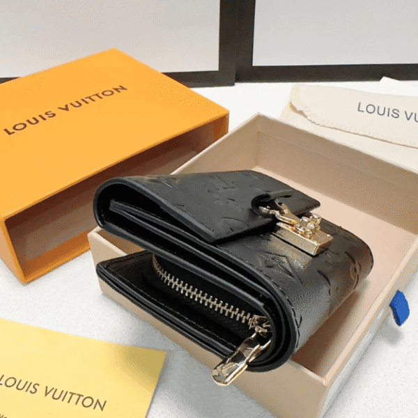 Louis Vuitton Métis Compact Wallet Black 4.5 Inches M80880