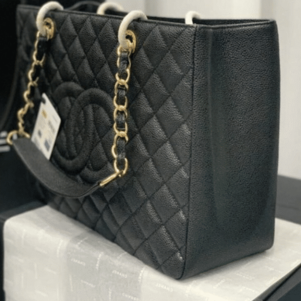 Chanel Bolsa Grand Tote Black 13.0 Inches A50995
