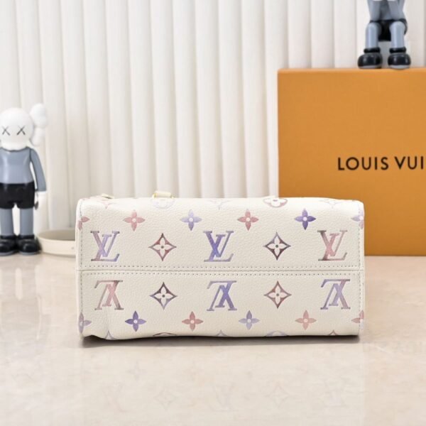 Louis Vuitton Onthego PM Cream 9.8 Inches M25770