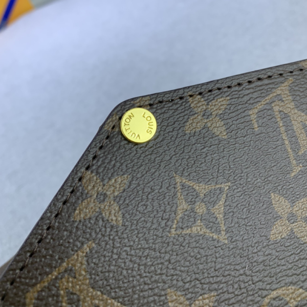 Louis Vuitton Pochette Félicie Monogram Rose Ballerine 8.3 Inches M61276