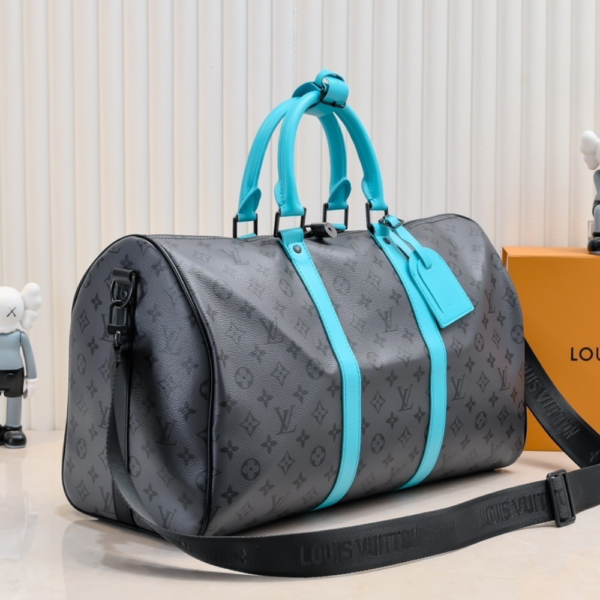 Louis Vuitton Keepall Bandoulière 45 Gray 17.7 Inches M11481