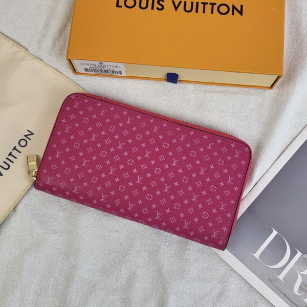 35-1 Louis Vuitton Zippy Round Long Wallet Nanogram Pink 7.7 Inches M82233