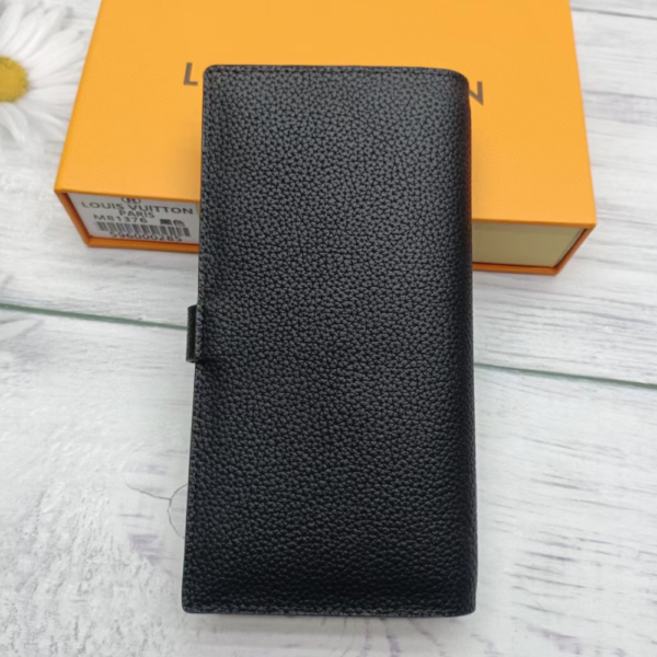 Louis Vuitton Vertical Wallet Taurillon Black 7.5 Inches M81499