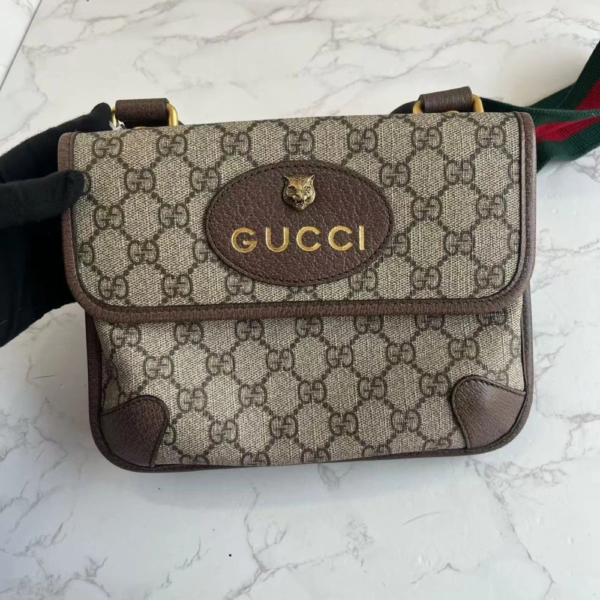 Gucci Neo Vintage GG Supreme Messenger Bag Brown Canvas Leather brown small