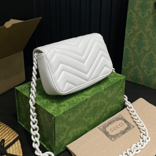 Gucci Gg Marmont Mini Chain Shoulder Bag White 6.3 Inches