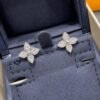 Louis Vuitton Idylle Blossom Stud Earings White Q96966