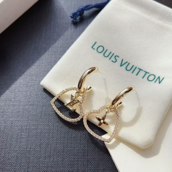 Louis Vuitton My LV Heart Earrings M02308