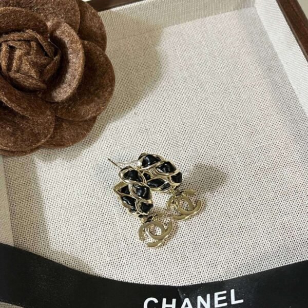 Chanel Chain CC Small Hoop Earrings Gold