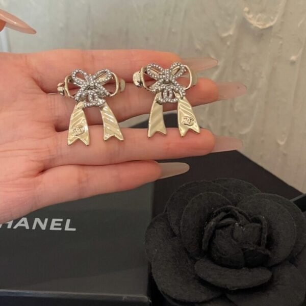 Chanel Stud Earrings With Gold ABG598 B22434 U4561