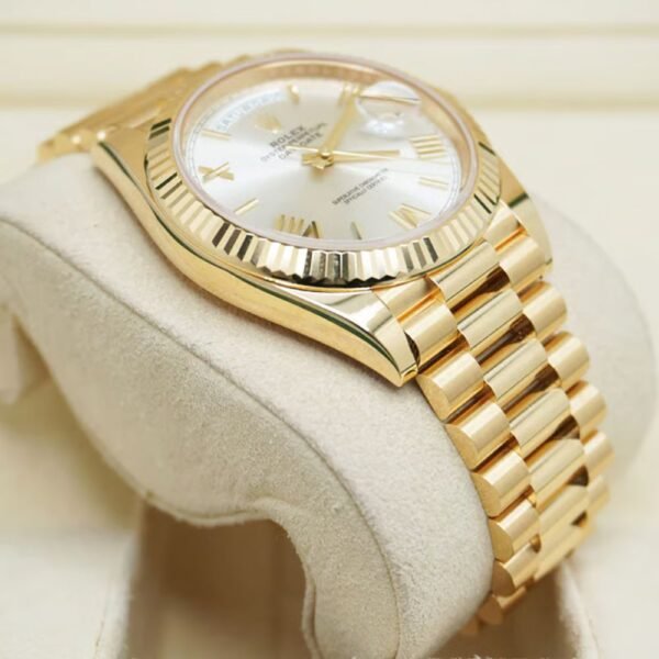 Rolex Day-Date 40 mm Silver Dial 228238