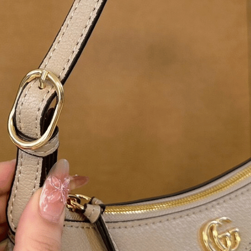 Gucci Ophidia Small Shoulder Bag White 9.8 Inches 735145 UULBG 9683