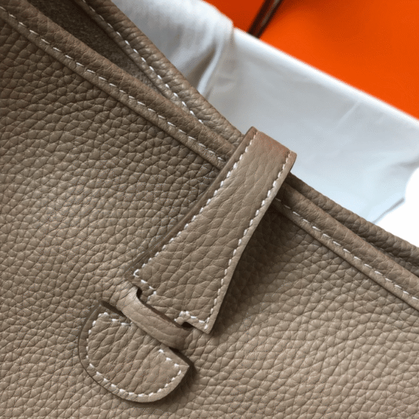 Hermès Evelyne Bag III 29 PM Beige 11 Inches