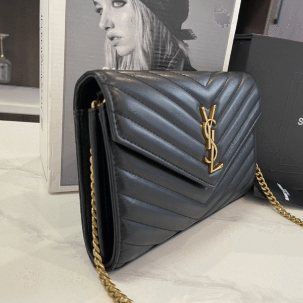 Saint Laurent Envelope Woc Black Bag 8.7 Inches 742920AAA441000
