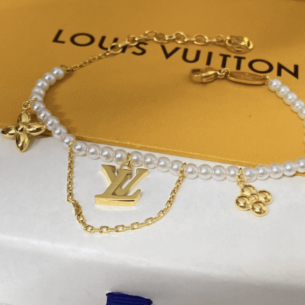 Louis Vuitton Monogram Flower Pearl Charm Bracelet Gold-Tone