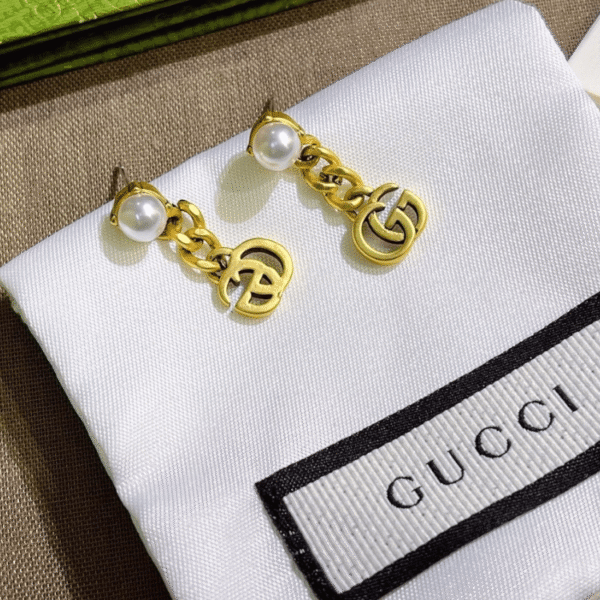 Gucci Pearl And Interlocking G Drop Earrings Gold-Tone