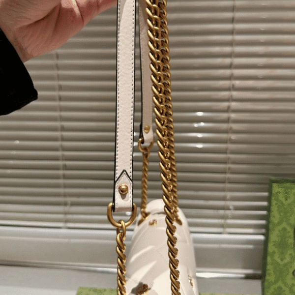 4-86 Gucci Gg Marmont Large Studded Matelassé Shoulder Bag Ivory White 10.2 Inches