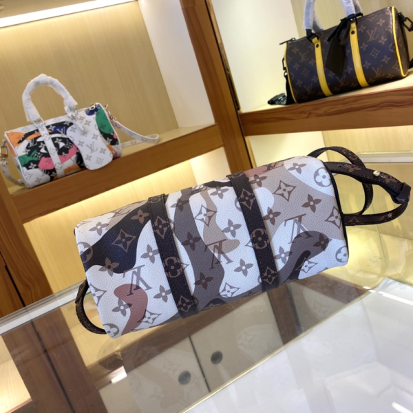 Louis Vuitton Keepall Bandoulière 25 Brown 9.8 Inches M45653