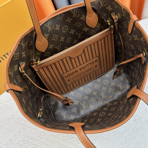 Louis Vuitton Neverfull Inside Out MM Brown 12.2 Inches M11946