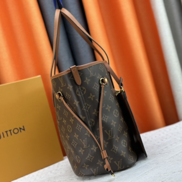 Louis Vuitton Neverfull Inside Out MM Brown 12.2 Inches M11946