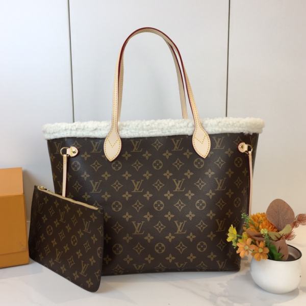 460.png Louis Vuitton Neverfull Monogram Shearling Trim MM Brown 12.2 Inches M56960