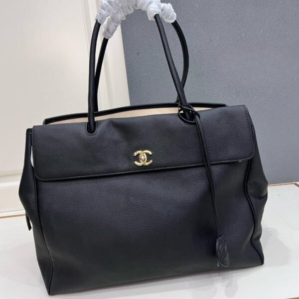 Chanel Large Tote Bag Grained And Gold Tone Metal Black 16.9 Inches AS6289 B24248 94305