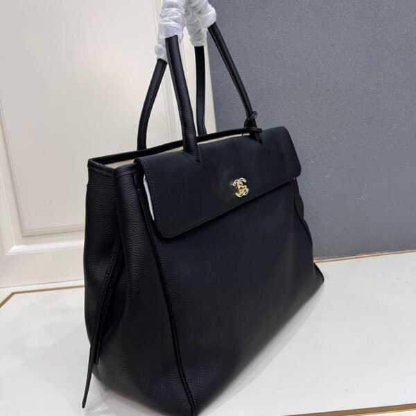 Chanel Large Tote Bag Grained And Gold Tone Metal Black 16.9 Inches AS6289 B24248 94305