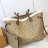 Louis Vuitton Neverfull Monogram Shearling Trim MM 12.2 Inches M56960