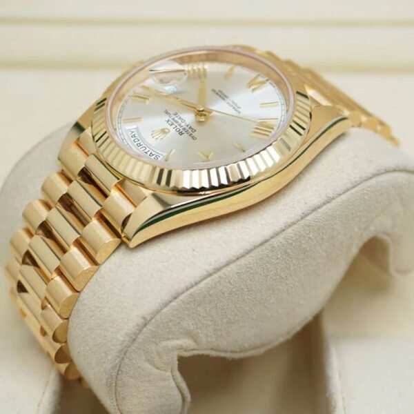 Rolex Day-Date 40 mm Silver Dial 228238