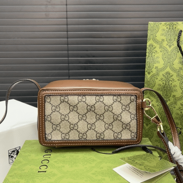 Gucci Gg Supreme Mini Camera Bag Beige 6.7 Inches