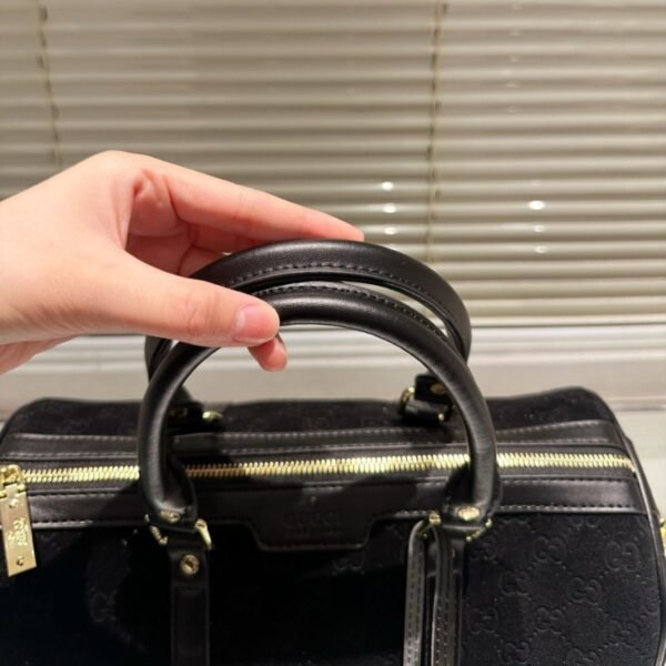 Gucci Small Jumbo GG Canvas Duffle Bag Black 11.8 Inches