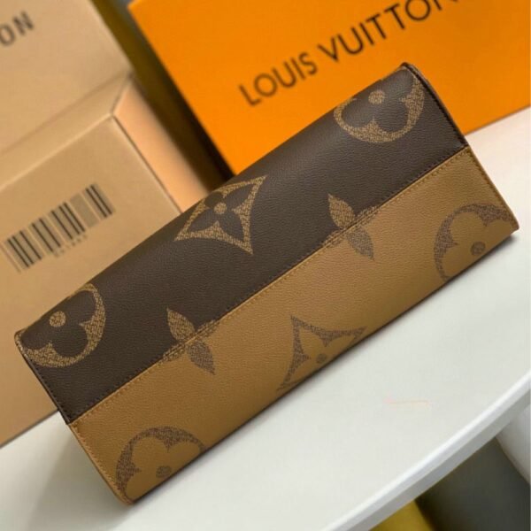 Louis Vuitton Onthego MM Monogram 13.8 Inches M45321