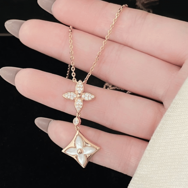 Louis Vuitton Color Blossom Double Star Necklace Q94676